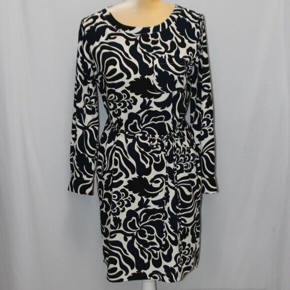LOFT Dresses & Skirts - Loft Navy Black and White Long Sleave Straight lined Floral Dress with Tie